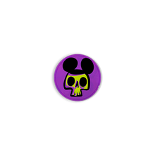 Load image into Gallery viewer, Boo Crew Phone Grip Skull